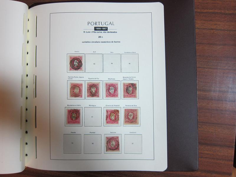 0015 (87).jpg -     Lote:    15      Marcofilia      Lotes Especiais       Descrição:      Portugal.   Colecção especializada de marcas numéricas das 1.ª e 2.ª reformas em selos de 25 reis, desde D. Maria II até D. Luís I, de frente. Lote a ver.        Lote       Valor Base:     &euro; 1.500,00     Valor Venda:     &euro; 3.000,00     